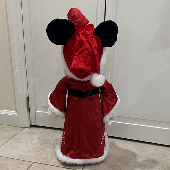 Disney Minnie Mouse Plush - Picture 2 of 6